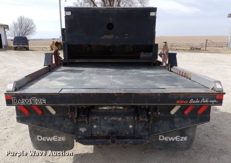 image for item MP9156 2010 Dodge Ram 3500HD  bale bed pickup truck
