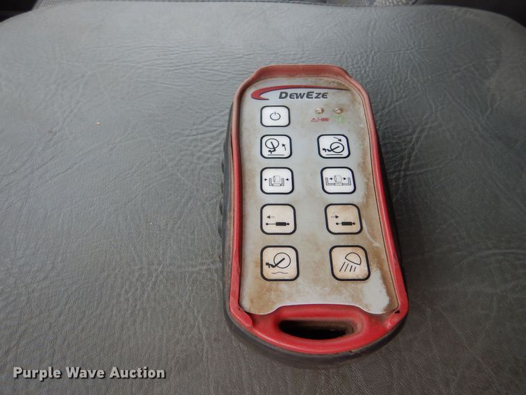 image for item MP9156 2010 Dodge Ram 3500HD  bale bed pickup truck