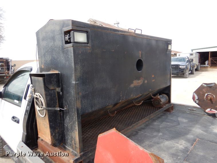 image for item MP9156 2010 Dodge Ram 3500HD  bale bed pickup truck