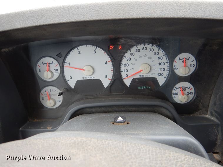 image for item MP9156 2010 Dodge Ram 3500HD  bale bed pickup truck