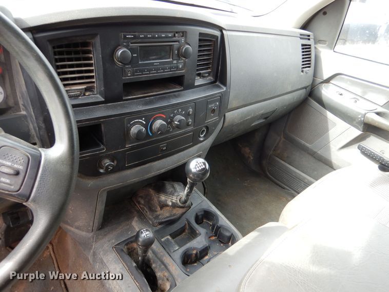 image for item MP9156 2010 Dodge Ram 3500HD  bale bed pickup truck