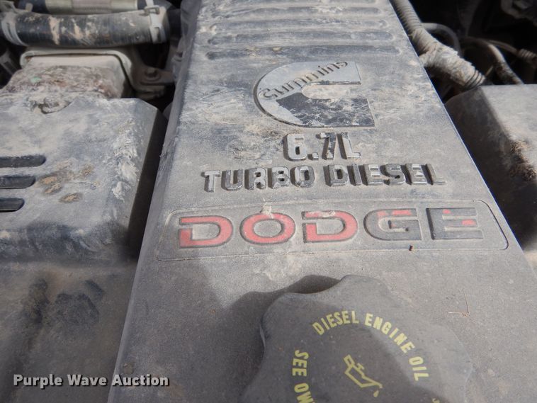 image for item MP9156 2010 Dodge Ram 3500HD  bale bed pickup truck