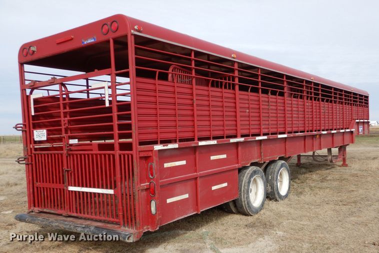 image for item MP9158 2011 Gooseneck  livestock trailer