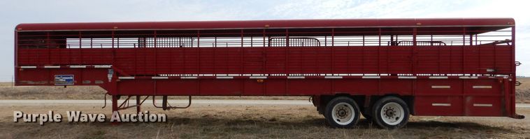 image for item MP9158 2011 Gooseneck  livestock trailer