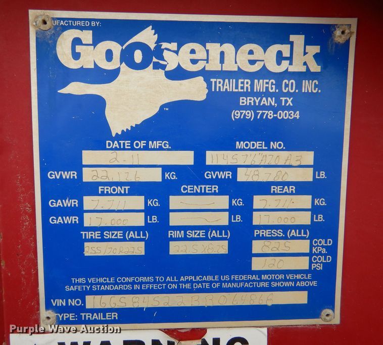 image for item MP9158 2011 Gooseneck  livestock trailer