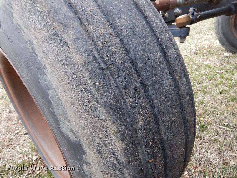 image for item MP9163 New Holland 6640 SLE  tractor