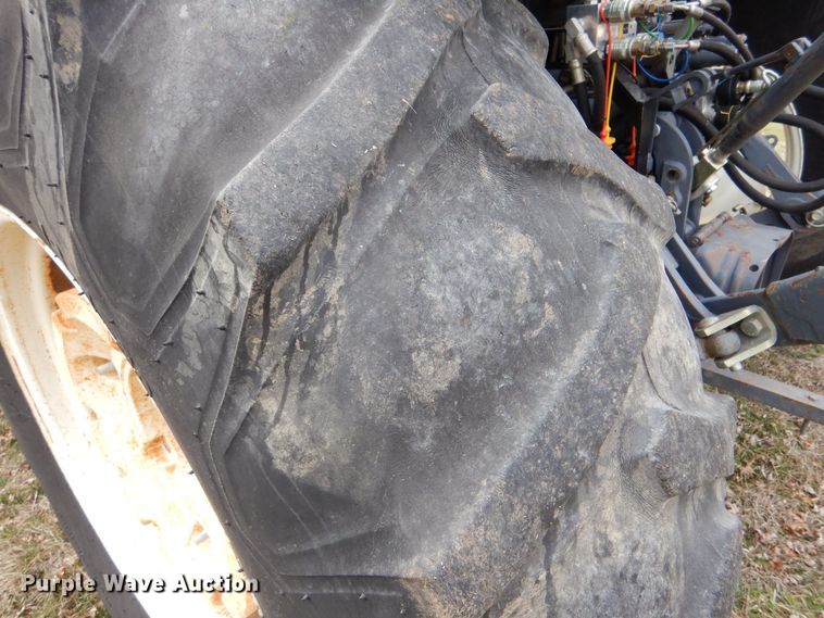 image for item MP9163 New Holland 6640 SLE  tractor