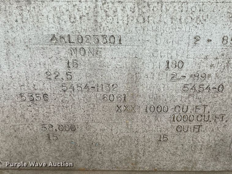 image for item DG5402 1989 Fruehauf  pneumatic dry bulk trailer