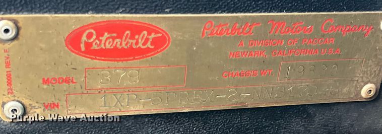 image for item DG5433 1992 Peterbilt 379  semi truck