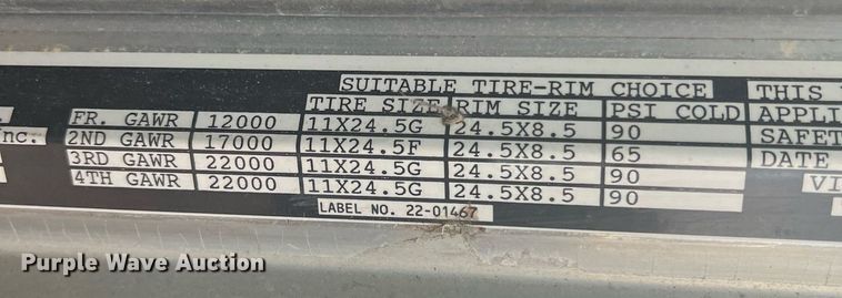 image for item DG5433 1992 Peterbilt 379  semi truck