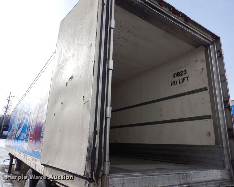 image for item DK2153 2006 Great Dane  refrigerated van trailer