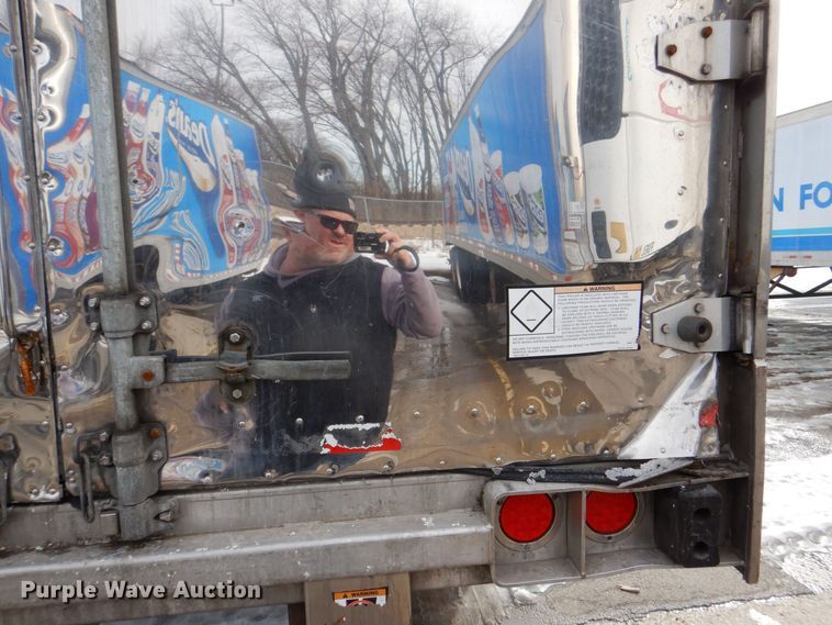 image for item DK2156 2006 Great Dane  refrigerated van trailer