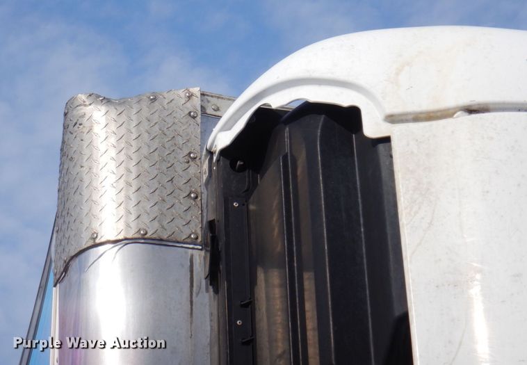 image for item DK2160 2011 Great Dane  refrigerated van trailer