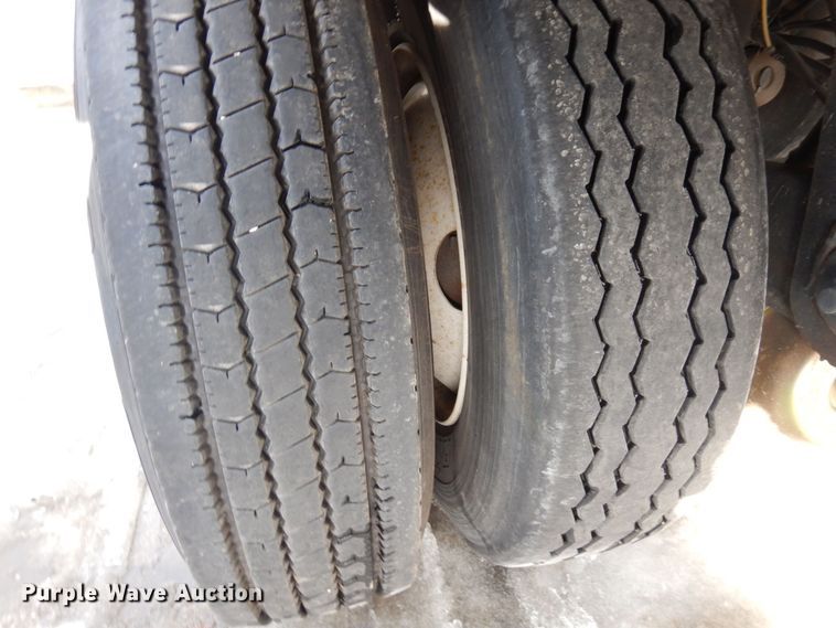 image for item DK2160 2011 Great Dane  refrigerated van trailer