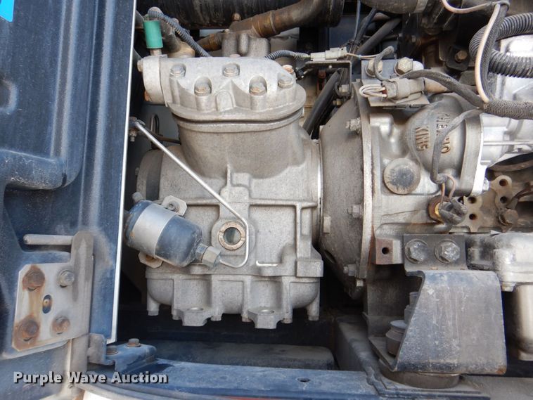 image for item DK2167 2010 Hyundai VR1450022AS  refrigerated van trailer