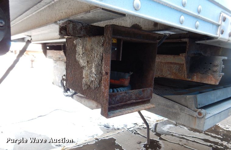 image for item DK2167 2010 Hyundai VR1450022AS  refrigerated van trailer