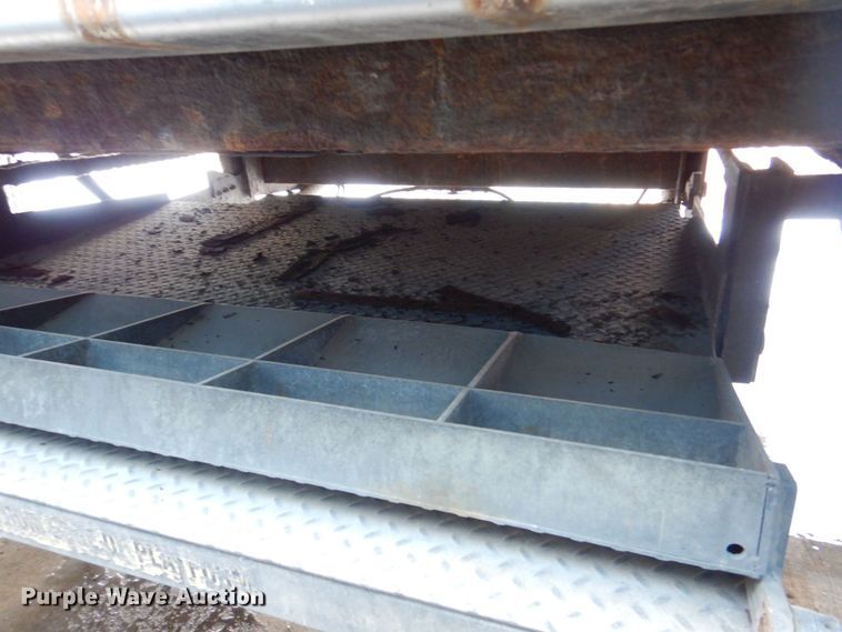 image for item DK2167 2010 Hyundai VR1450022AS  refrigerated van trailer