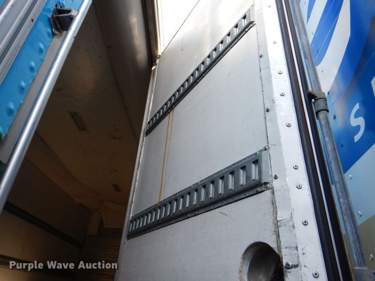 image for item DK2167 2010 Hyundai VR1450022AS  refrigerated van trailer