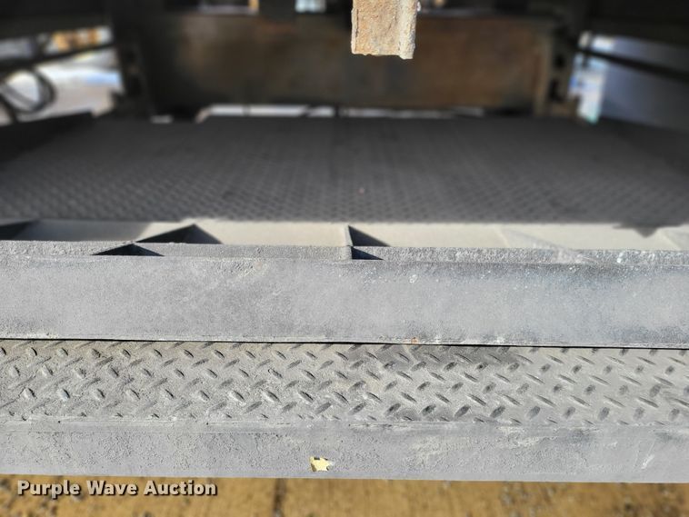 image for item DK2171 2011 Hyundai VR1480142-ARS  refrigerated van trailer