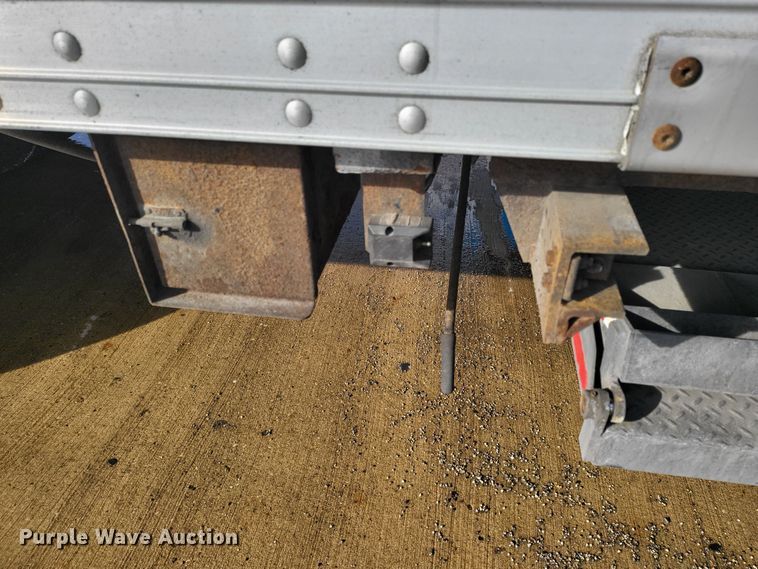 image for item DK2171 2011 Hyundai VR1480142-ARS  refrigerated van trailer