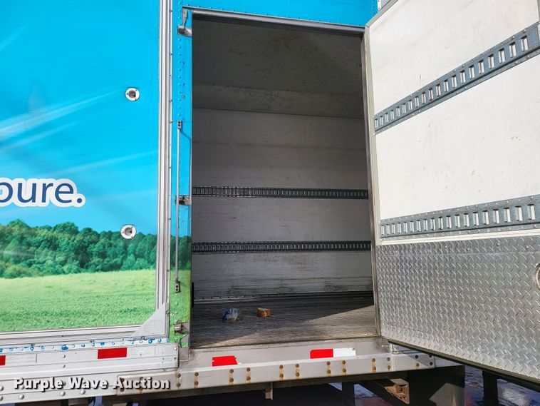 image for item DK2171 2011 Hyundai VR1480142-ARS  refrigerated van trailer