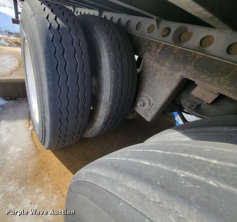 image for item DK2171 2011 Hyundai VR1480142-ARS  refrigerated van trailer