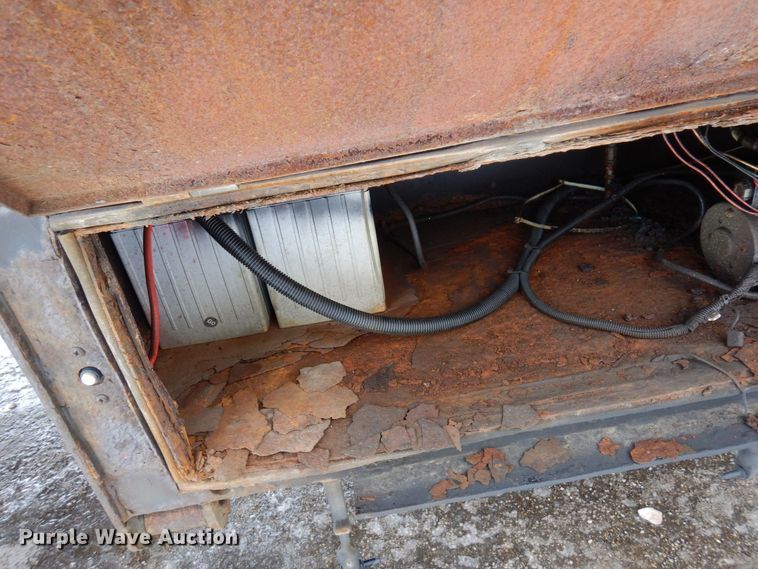 image for item DK2181 2011 Hyundai VR1480142-ARS  refrigerated van trailer