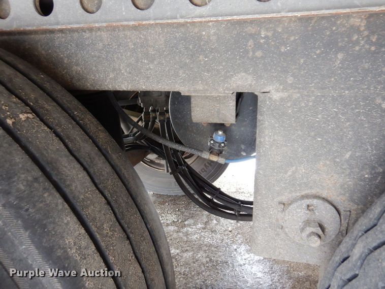 image for item DK2181 2011 Hyundai VR1480142-ARS  refrigerated van trailer