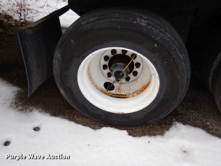 image for item DK2181 2011 Hyundai VR1480142-ARS  refrigerated van trailer