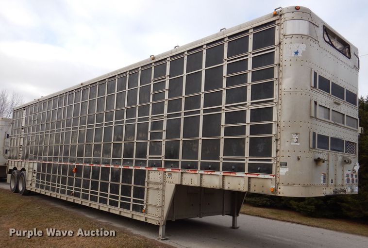 image for item DK5162 2004 Wilson PSDCL-411P  livestock trailer