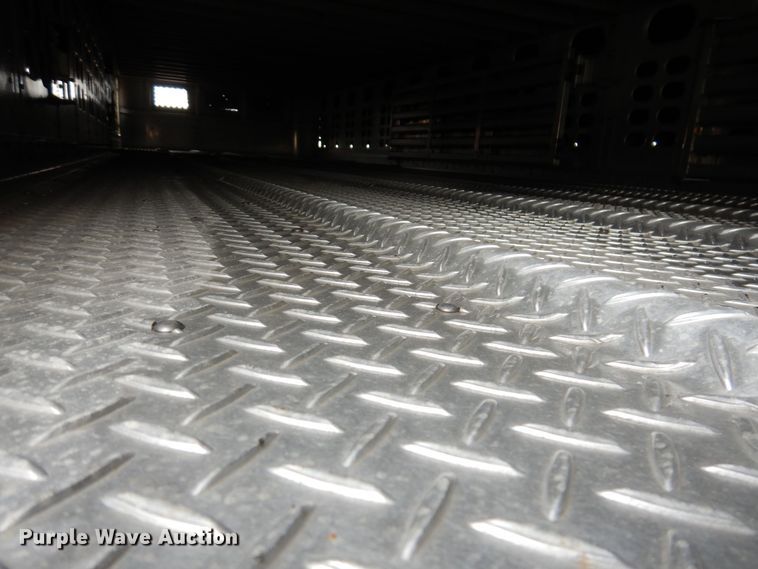 image for item DK5162 2004 Wilson PSDCL-411P  livestock trailer