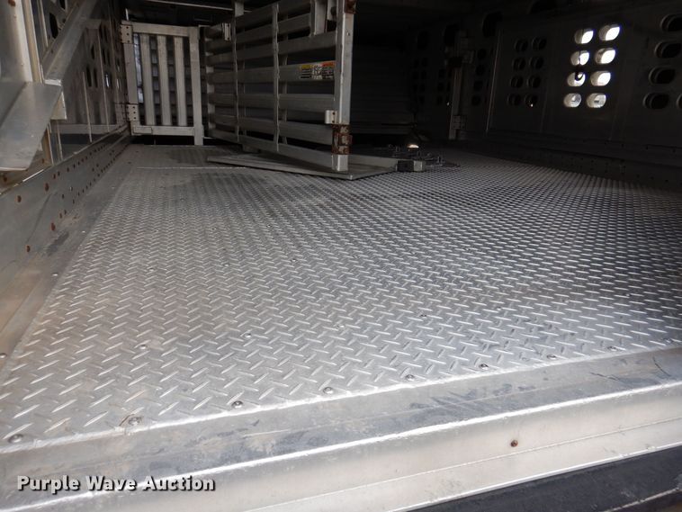 image for item DK5162 2004 Wilson PSDCL-411P  livestock trailer