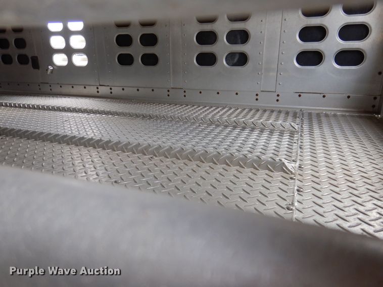 image for item DK5162 2004 Wilson PSDCL-411P  livestock trailer