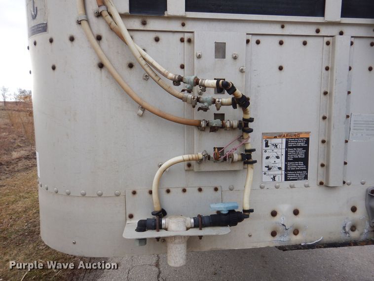 image for item DK5163 2006 Wilson PSDCL-411P  livestock trailer