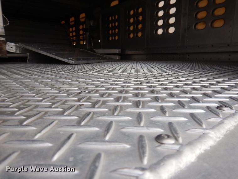 image for item DK5163 2006 Wilson PSDCL-411P  livestock trailer