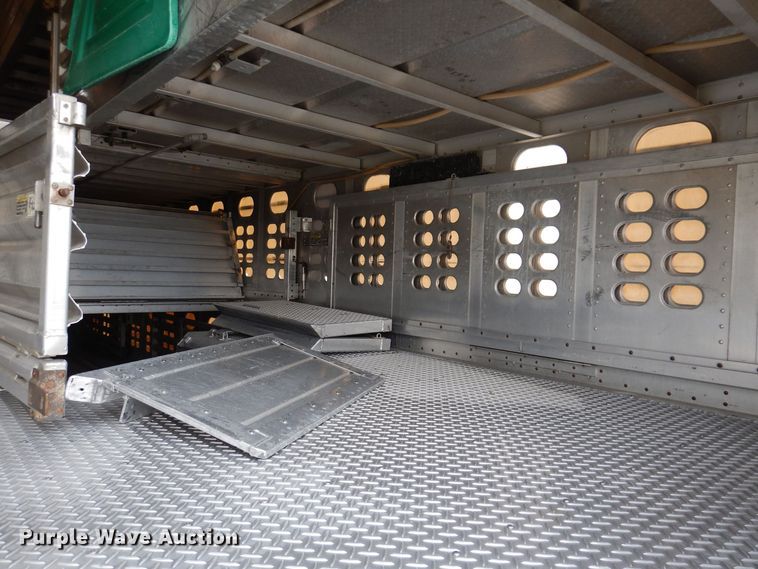 image for item DK5163 2006 Wilson PSDCL-411P  livestock trailer