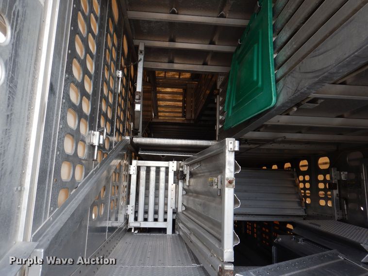 image for item DK5163 2006 Wilson PSDCL-411P  livestock trailer