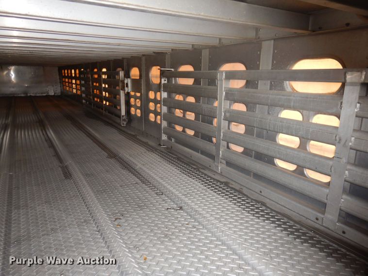 image for item DK5163 2006 Wilson PSDCL-411P  livestock trailer