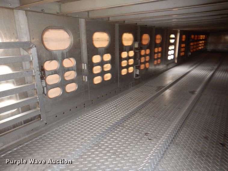 image for item DK5163 2006 Wilson PSDCL-411P  livestock trailer