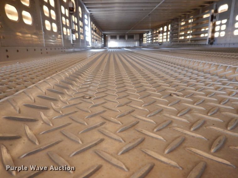 image for item DK5163 2006 Wilson PSDCL-411P  livestock trailer