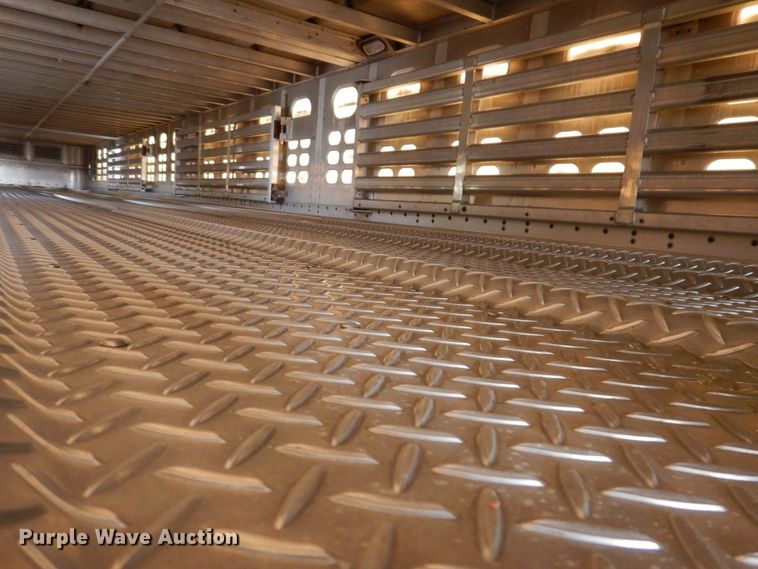 image for item DK5163 2006 Wilson PSDCL-411P  livestock trailer