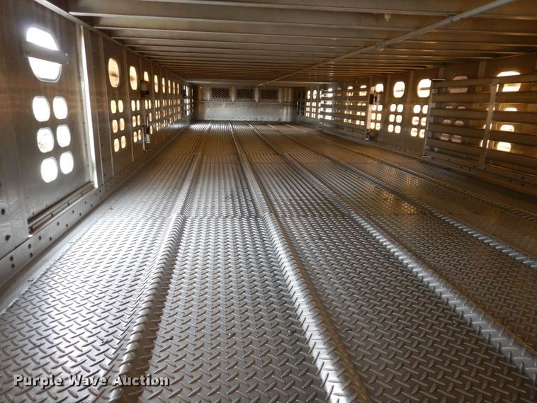 image for item DK5163 2006 Wilson PSDCL-411P  livestock trailer