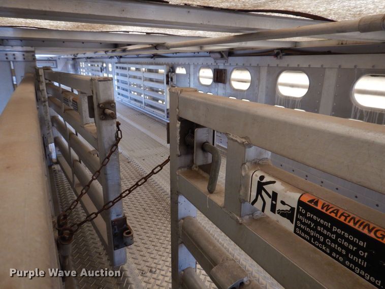 image for item DK5163 2006 Wilson PSDCL-411P  livestock trailer