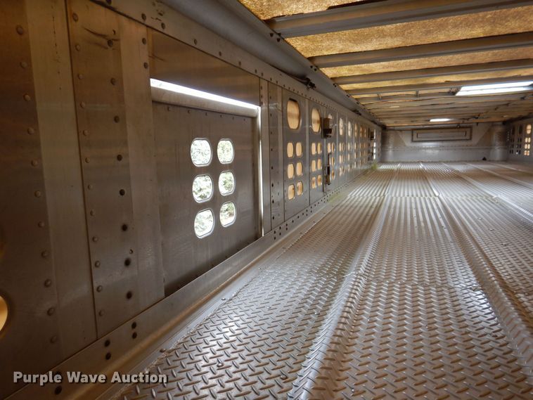 image for item DK5163 2006 Wilson PSDCL-411P  livestock trailer