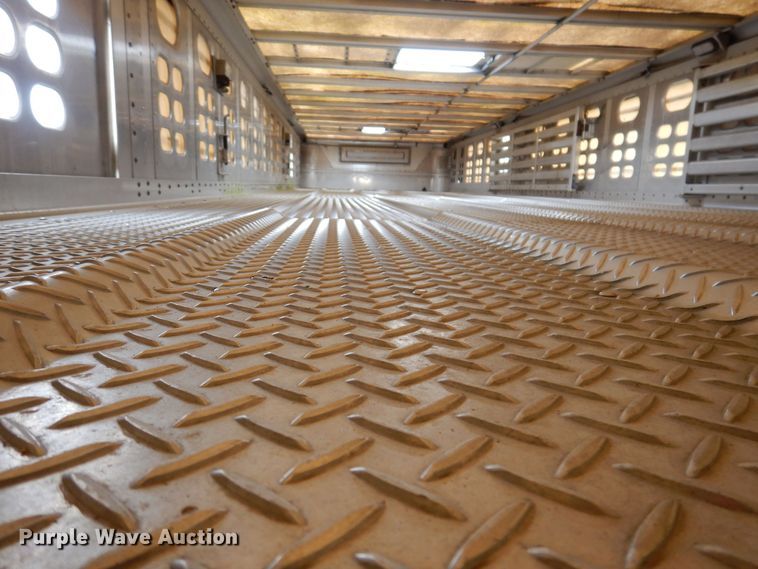 image for item DK5163 2006 Wilson PSDCL-411P  livestock trailer