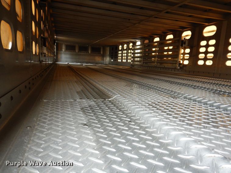 image for item DK5163 2006 Wilson PSDCL-411P  livestock trailer