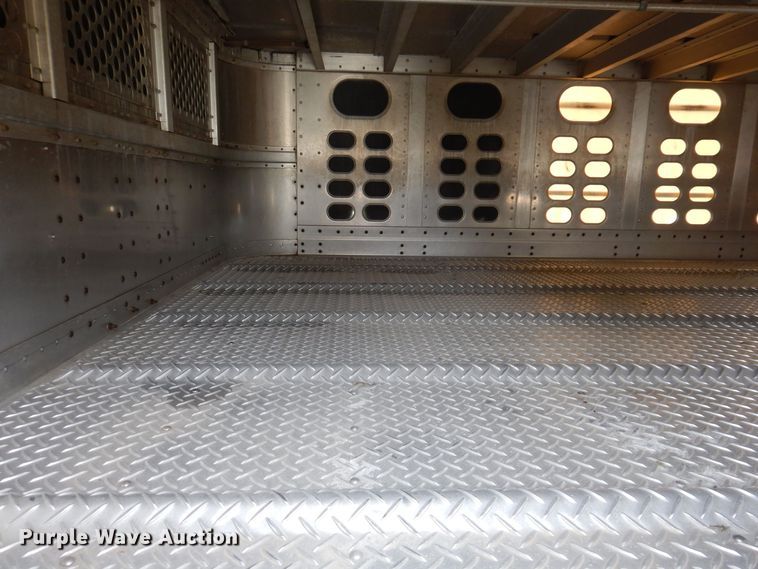 image for item DK5163 2006 Wilson PSDCL-411P  livestock trailer