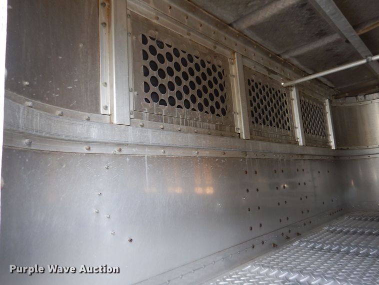 image for item DK5163 2006 Wilson PSDCL-411P  livestock trailer