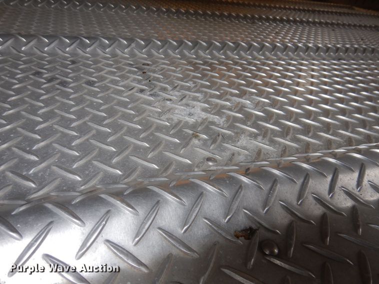 image for item DK5163 2006 Wilson PSDCL-411P  livestock trailer