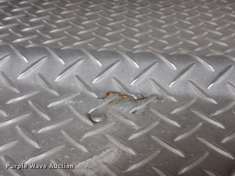 image for item DK5163 2006 Wilson PSDCL-411P  livestock trailer